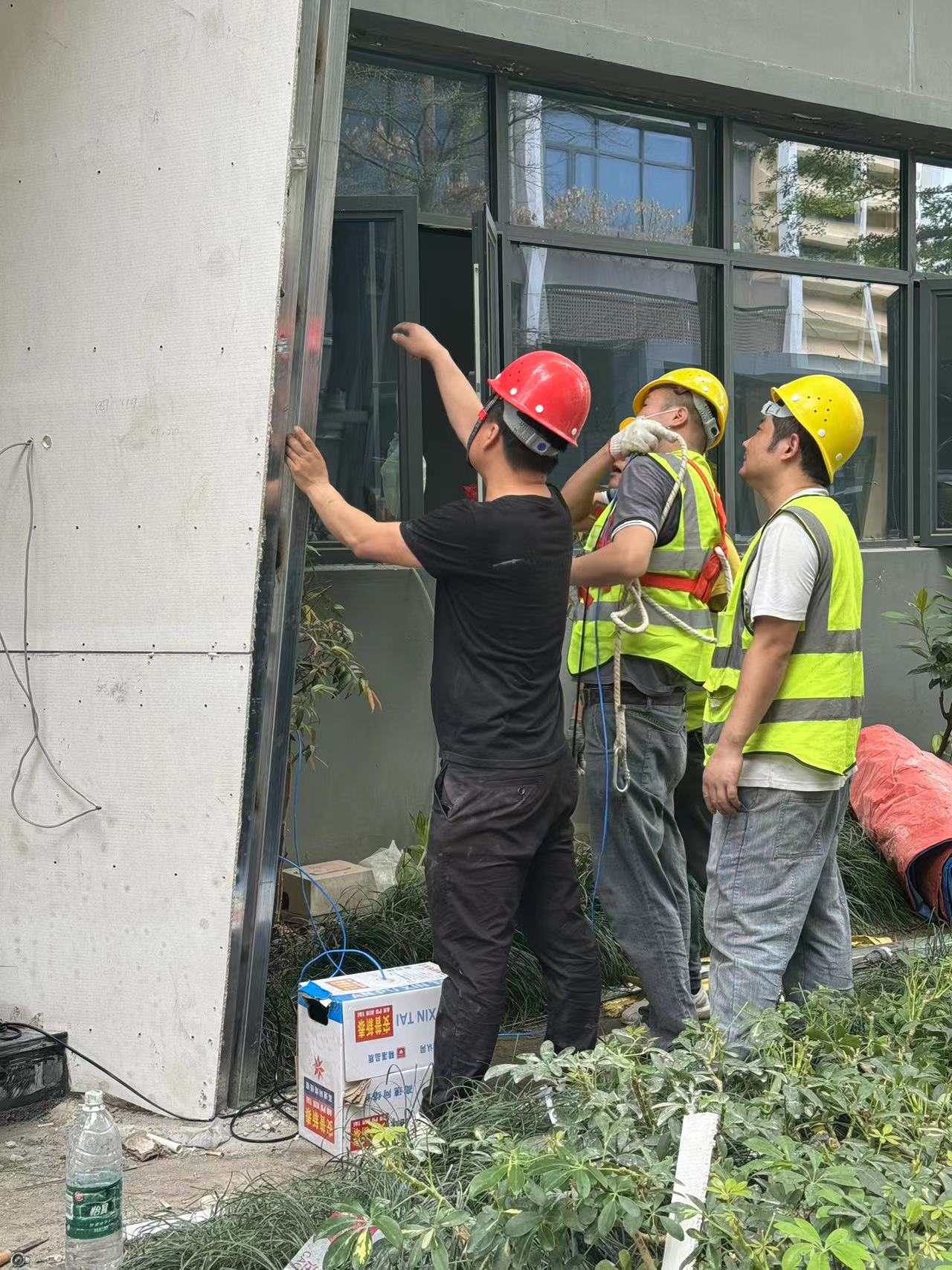 廣龍鑫：辦公區(qū)安裝監(jiān)控重點(diǎn)